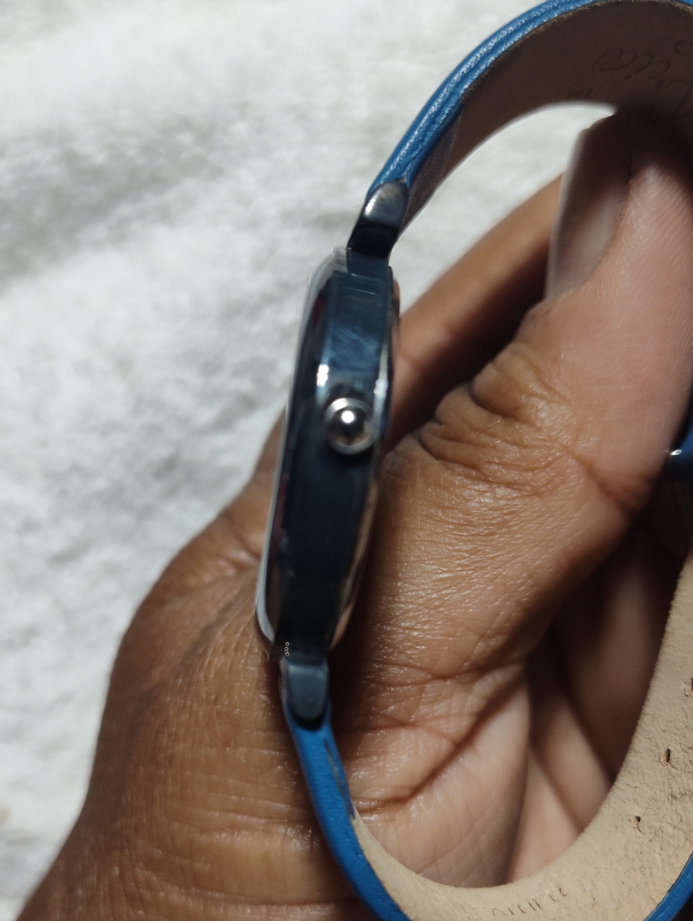 watch - Picture 3 of 3